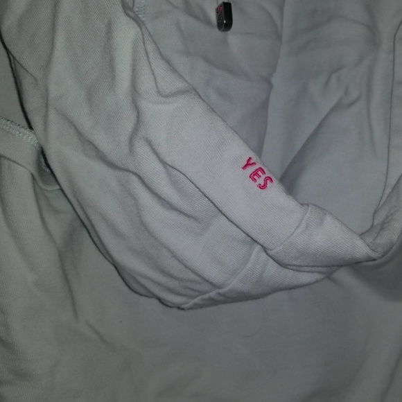 Tank Theory halter hoodie - Picture 3 of 8